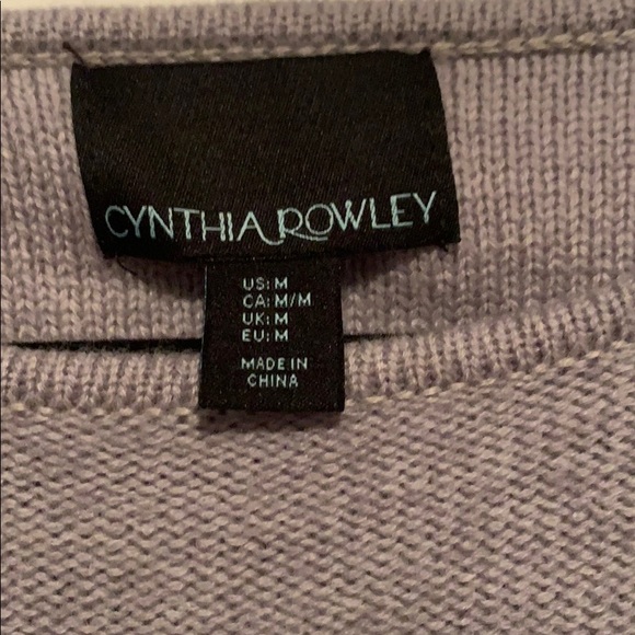 Sweater - Picture 3 of 3